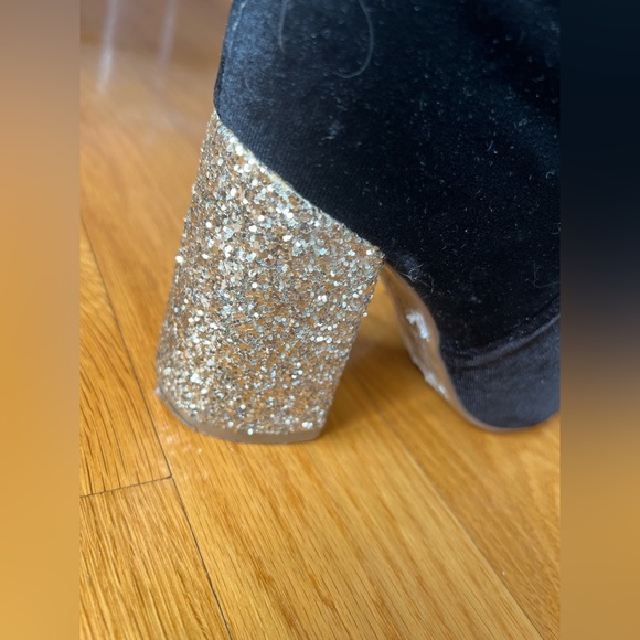 Womens Betsey Johnson Kacey Black Velvet Glitter Block Heel Booties Size 7!! - Picture 5 of 8